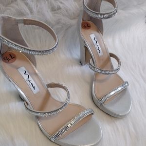 💎❤️‍🔥NWOT Nina platform heels Size 7 ½❤️‍🔥💎